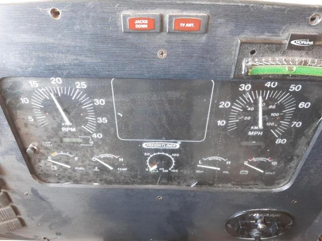 Photo 8 from auction – 1997 FREIGHTLINER CHASSIS X with VIN 4UZ6XFBC5VC898922