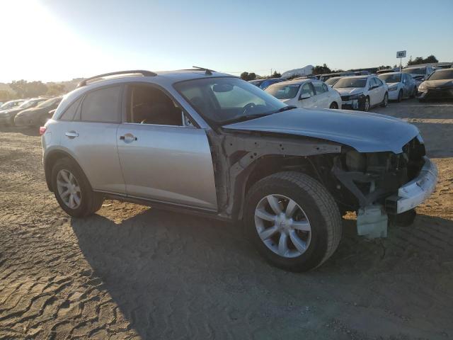 Zdjęcie 4 z aukcji – 2005 INFINITI FX35 z VIN JNRAS08W15X221029