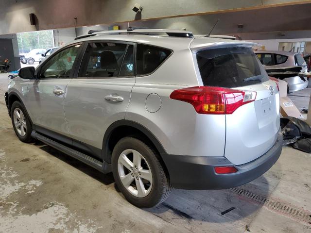 Photo 2 from auction – 2013 TOYOTA RAV4 XLE with VIN JTMWFREV9D5010763