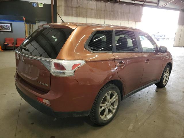Photo 3 from auction – 2014 MITSUBISHI OUTLANDER with VIN JA4AD3A35EZ000477