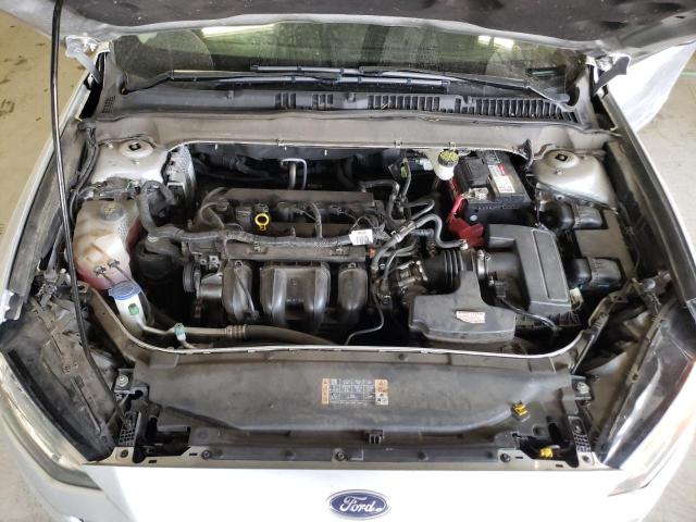 Photo 11 from auction – 2017 FORD FUSION S with VIN 3FA6P0G75HR335703