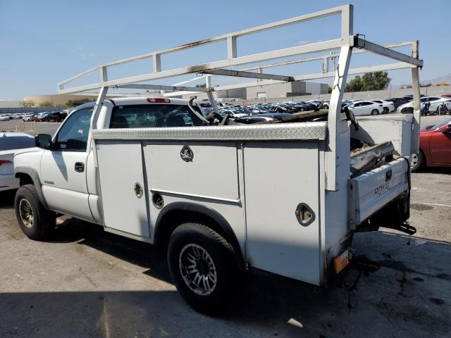 Photo 2 from auction – 2003 CHEVROLET SILVERADO with VIN 1GBHC24U23E174912