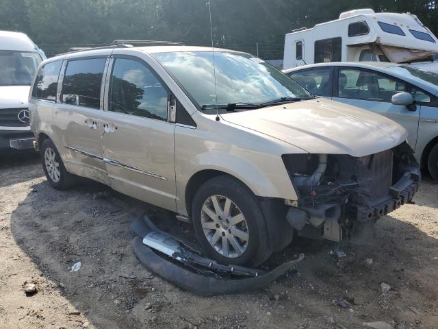 Photo 4 from auction – 2014 CHRYSLER TOWN & COU with VIN 2C4RC1BG7ER402755
