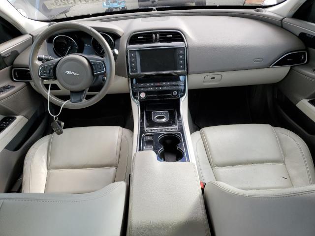 Photo 8 from auction – 2017 JAGUAR XE PRESTIG with VIN SAJAK4BV0HA955404