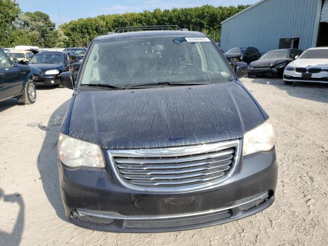 Photo 5 from auction – 2013 CHRYSLER TOWN & COU with VIN 2C4RC1BG3DR808319