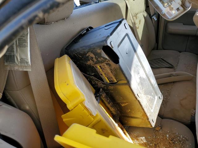 Photo 10 from auction – 2004 FORD F150 with VIN 1FTRX12W14NB55434