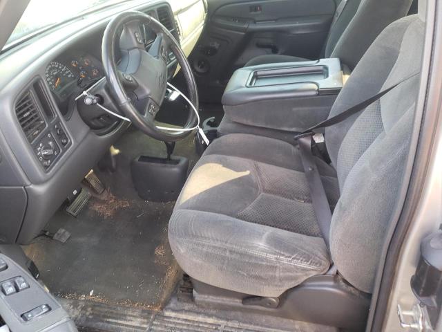 Photo 7 from auction – 2004 CHEVROLET SILVERADO with VIN 2GCEK19T941376189