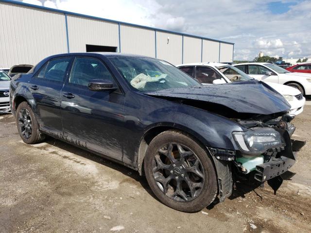 Photo 4 from auction – 2019 CHRYSLER 300 S with VIN 2C3CCAGG4KH542721