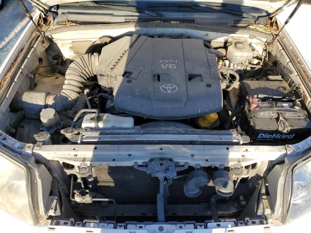 Photo 12 from auction – 2004 TOYOTA 4RUNNER SR with VIN JTEZU14R840039558