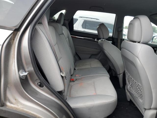 Photo 10 from auction – 2011 KIA SORENTO with VIN 5XYKTDA17BG141580