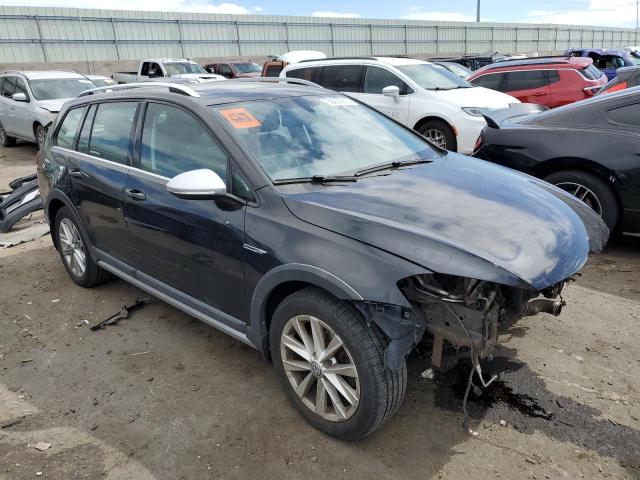 Photo 4 from auction – 2017 VOLKSWAGEN GOLF ALLTR with VIN 3VWH17AU6HM519781