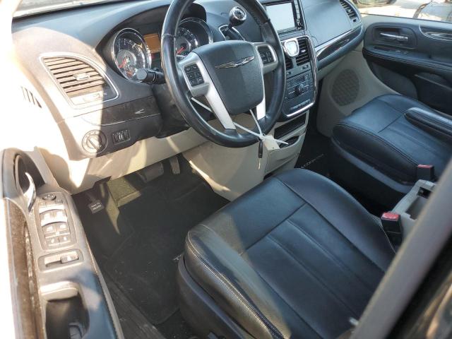 Photo 8 from auction – 2016 CHRYSLER TOWN & COU with VIN 2C4RC1BG7GR292955