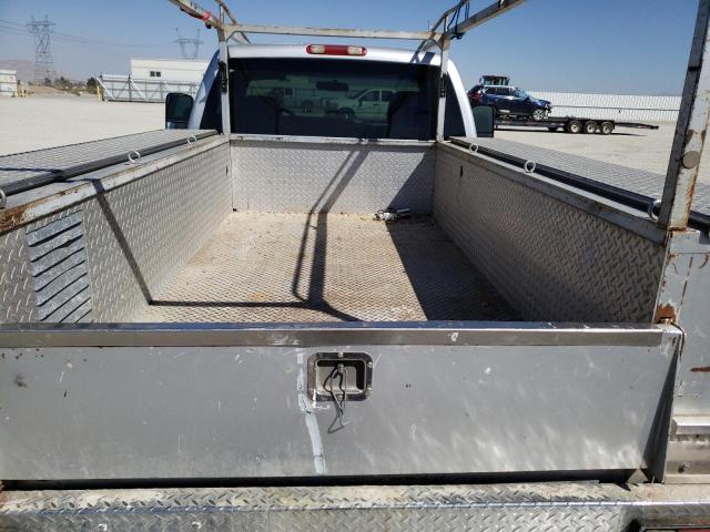 Photo 10 from auction – 2004 CHEVROLET SILVERADO with VIN 1GBHC24U94E175301