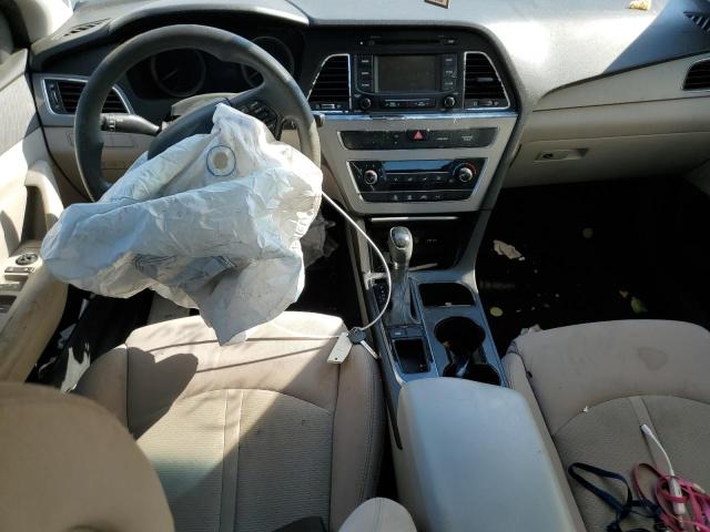 Photo 8 from auction – 2015 HYUNDAI SONATA SE with VIN 5NPE24AF6FH165704