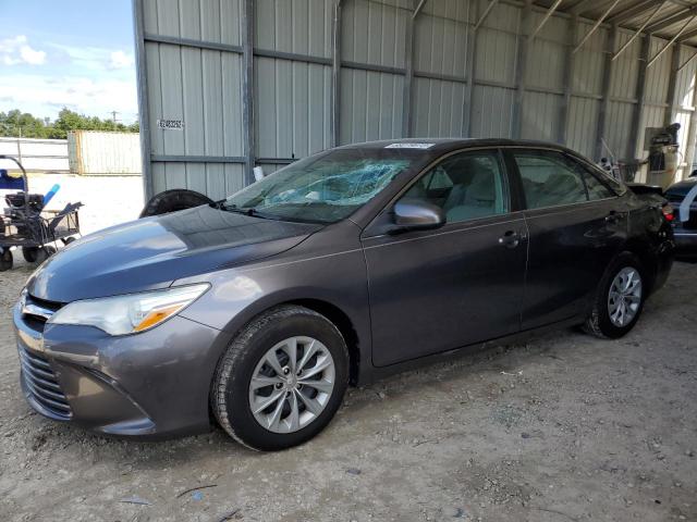 Photo 1 from auction – 2017 TOYOTA CAMRY LE with VIN 4T1BF1FK9HU305258