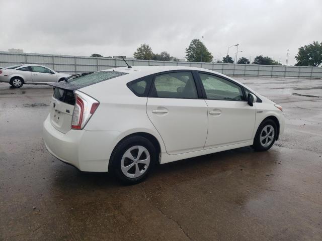 Photo 3 from auction – 2014 TOYOTA PRIUS with VIN JTDKN3DUXE0371568