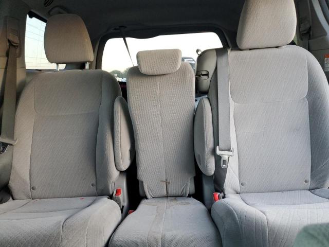 Photo 10 from auction – 2016 TOYOTA SIENNA LE with VIN 5TDKK3DC7GS701537