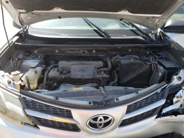 Photo 12 from auction – 2014 TOYOTA RAV4 LE with VIN JTMZFREV3EJ019108