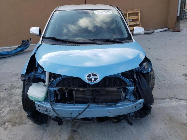 Photo 5 from auction – 2014 TOYOTA SCION XD with VIN JTKKUPB43E1042355