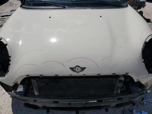 Снимка 11 от търг – 2011 MINI COOPER CLU с VIN WMWZF3C55BT188009