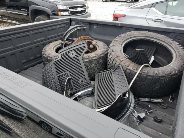 Photo 12 from auction – 2016 CHEVROLET SILVERADO with VIN 3GCUKREC1GG372312
