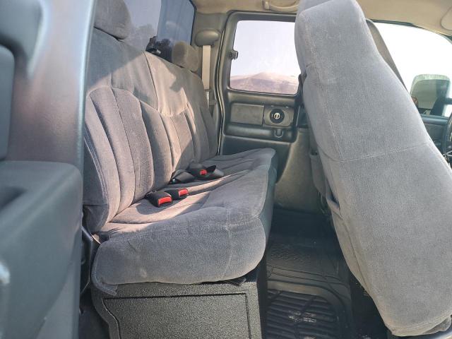 Photo 10 from auction – 2002 CHEVROLET SILVERADO with VIN 1GCEK19T92Z296489