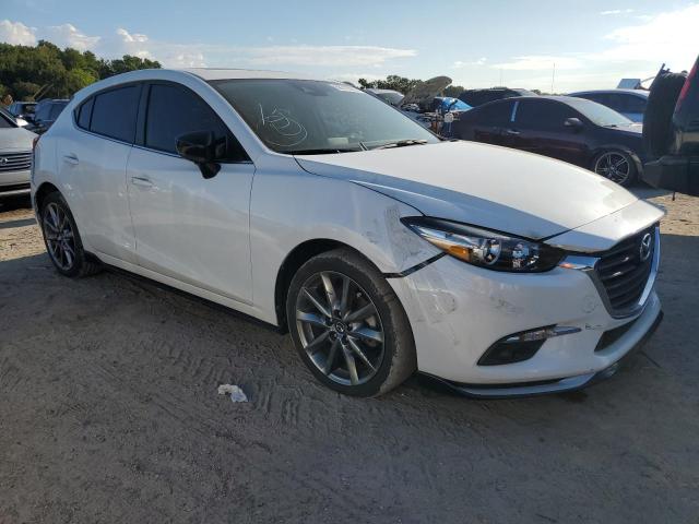 Photo 4 from auction – 2018 MAZDA 3 TOURING with VIN 3MZBN1L38JM255903