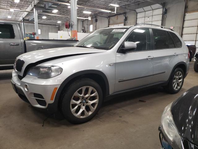 BMW X5 XDRIVE3 2011 with VIN 5UXZV4C54BL742022 - Photo from auction