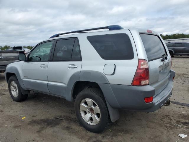 Photo 2 from auction – 2003 TOYOTA 4RUNNER SR with VIN JTEBU14R030004240