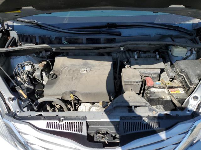 Photo 12 from auction – 2015 TOYOTA SIENNA LE with VIN 5TDKK3DC9FS527520