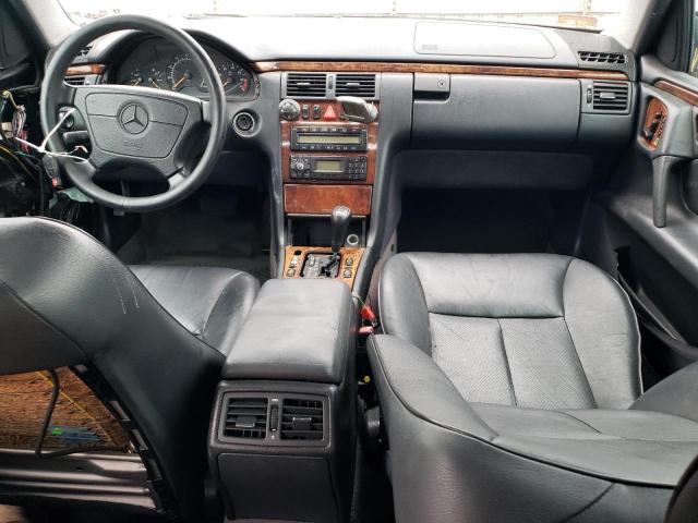 Photo 8 from auction – 1999 MERCEDES-BENZ E 320 with VIN WDBJF65HXXA756782