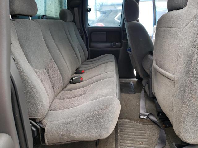 Photo 10 from auction – 2003 CHEVROLET SILVERADO with VIN 2GCEC19V431123102