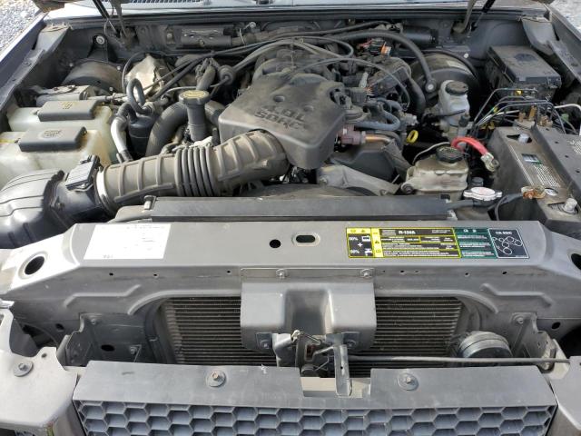 Photo 11 from auction – 2005 FORD EXPLORER S with VIN 1FMZU67K65UB45528