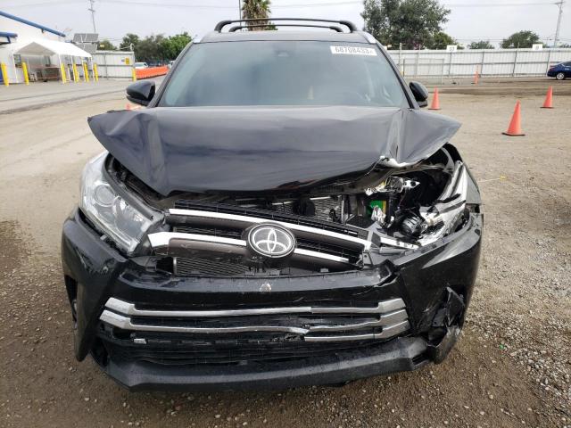 Photo 5 from auction – 2018 TOYOTA HIGHLANDER with VIN 5TDYZRFH3JS262605