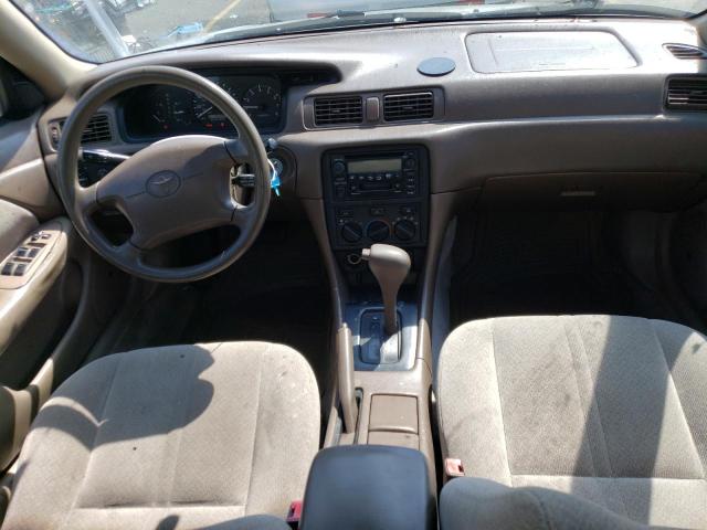 Photo 8 from auction – 2000 TOYOTA CAMRY LE with VIN 4T1BF28K9YU092380