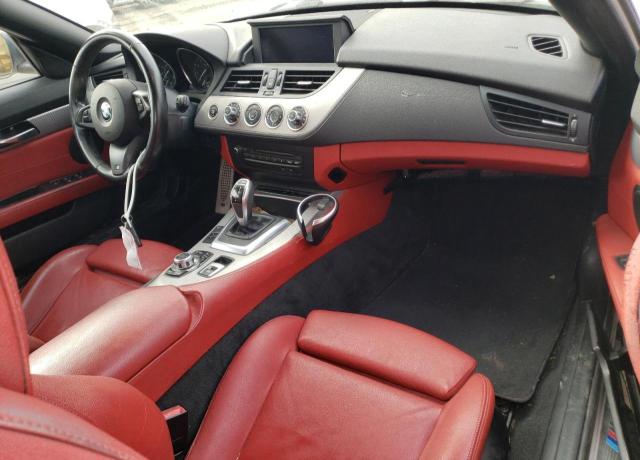 Photo 8 from auction – 2012 BMW Z4 SDRIVE2 with VIN WBALL5C50CJ103293