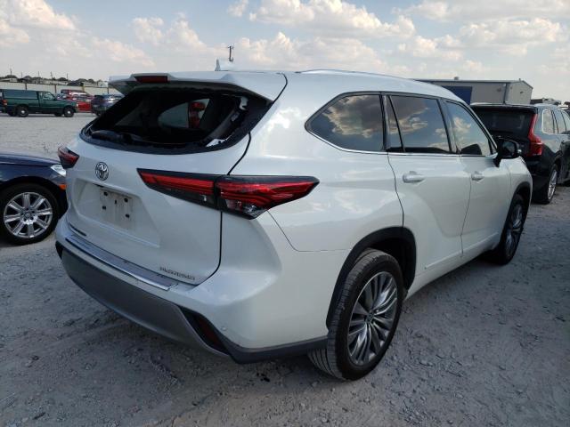 Photo 3 from auction – 2022 TOYOTA HIGHLANDER with VIN 5TDFZRAH6NS099047