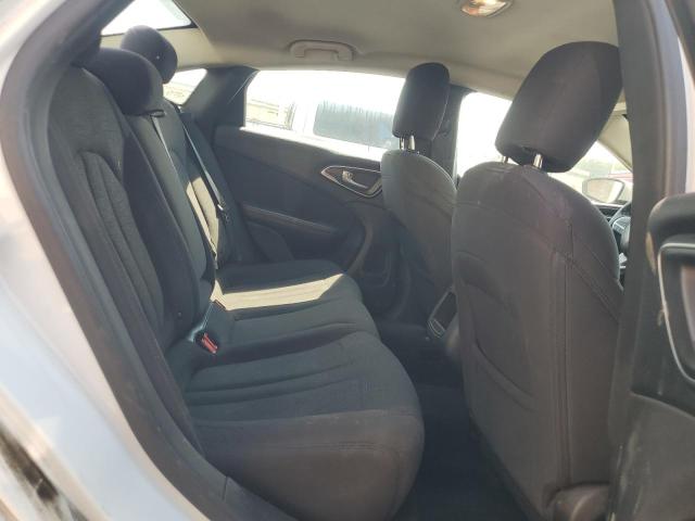 Photo 10 from auction – 2015 CHRYSLER 200 LIMITE with VIN 1C3CCCAB1FN590828