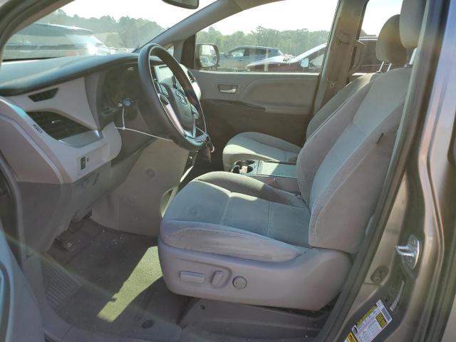 Photo 7 from auction – 2017 TOYOTA SIENNA LE with VIN 5TDKZ3DC2HS897593