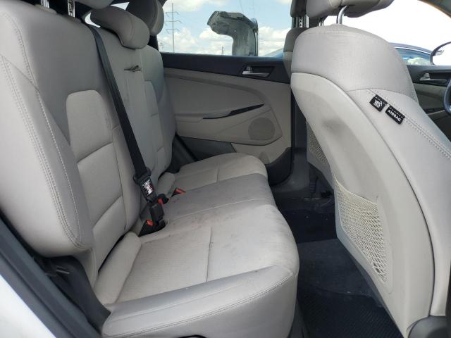 Photo 10 from auction – 2018 HYUNDAI TUCSON SE with VIN KM8J2CA41JU729129