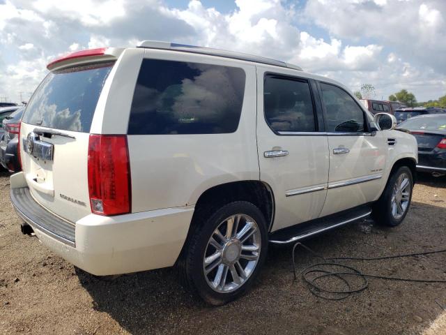 Photo 3 from auction – 2011 CADILLAC ESCALADE L with VIN 1GYS4BEF5BR282859
