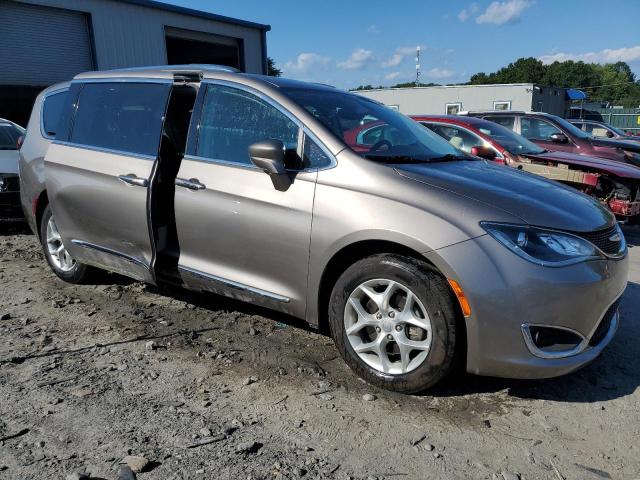 Снимка 4 от търг – 2017 CHRYSLER PACIFICA T с VIN 2C4RC1EG2HR803792