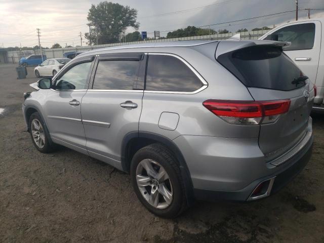 Photo 2 from auction – 2017 TOYOTA HIGHLANDER with VIN 5TDYZRFH2HS229573