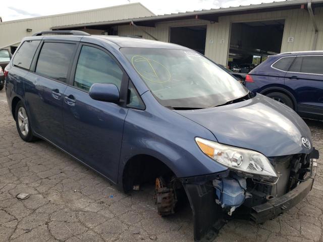 Photo 4 from auction – 2015 TOYOTA SIENNA LE with VIN 5TDKK3DC3FS688073