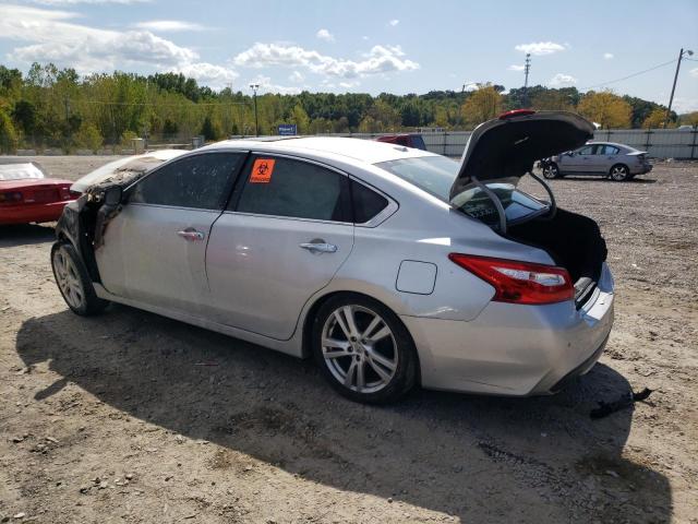 Photo 2 from auction – 2017 NISSAN ALTIMA 3.5 with VIN 1N4BL3AP6HC208414