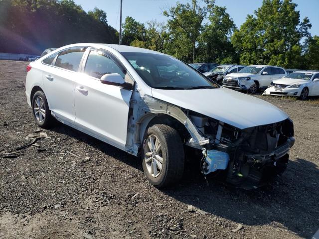 Photo 4 from auction – 2015 HYUNDAI SONATA SE with VIN 5NPE24AF2FH247364