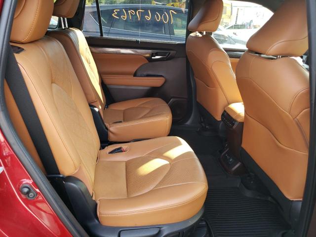 Photo 11 from auction – 2021 TOYOTA HIGHLANDER with VIN 5TDEBRCH5MS018826
