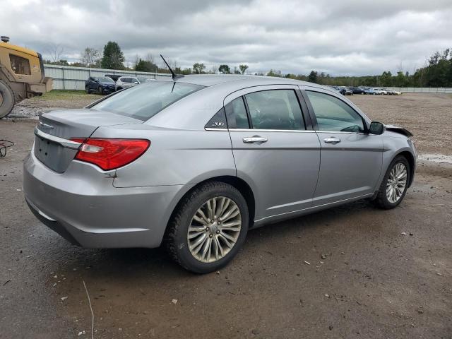 Photo 3 from auction – 2013 CHRYSLER 200 LIMITE with VIN 1C3CCBCG8DN592897