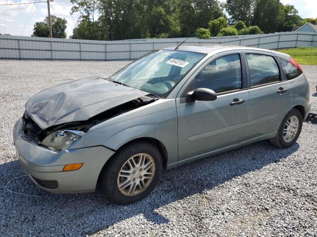 FORD FOCUS ZX5 2005 with VIN 3FAFP37N25R149483 - Photo from auction