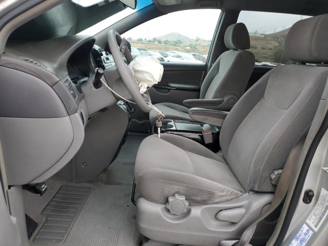 Photo 7 from auction – 2004 TOYOTA SIENNA CE with VIN 5TDZA23C84S065896